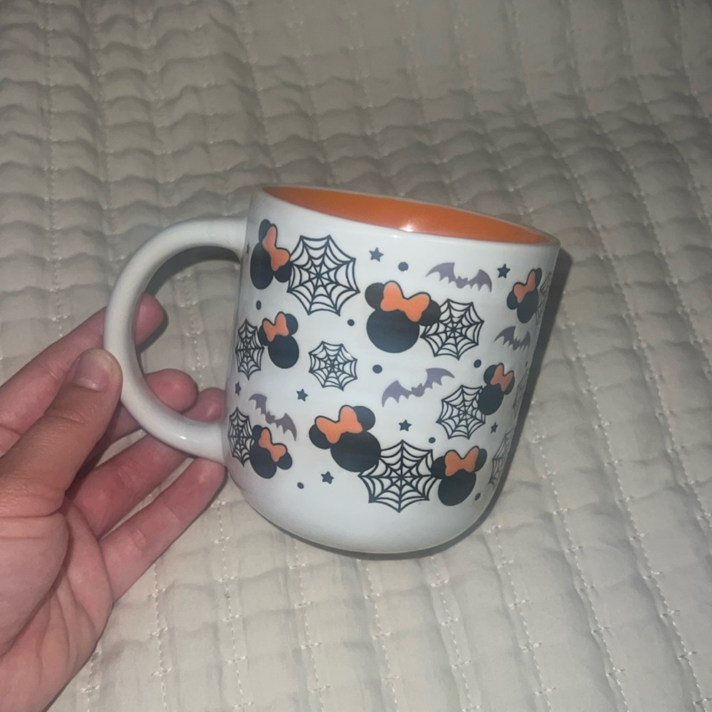 Disney Minnie Halloween Mug